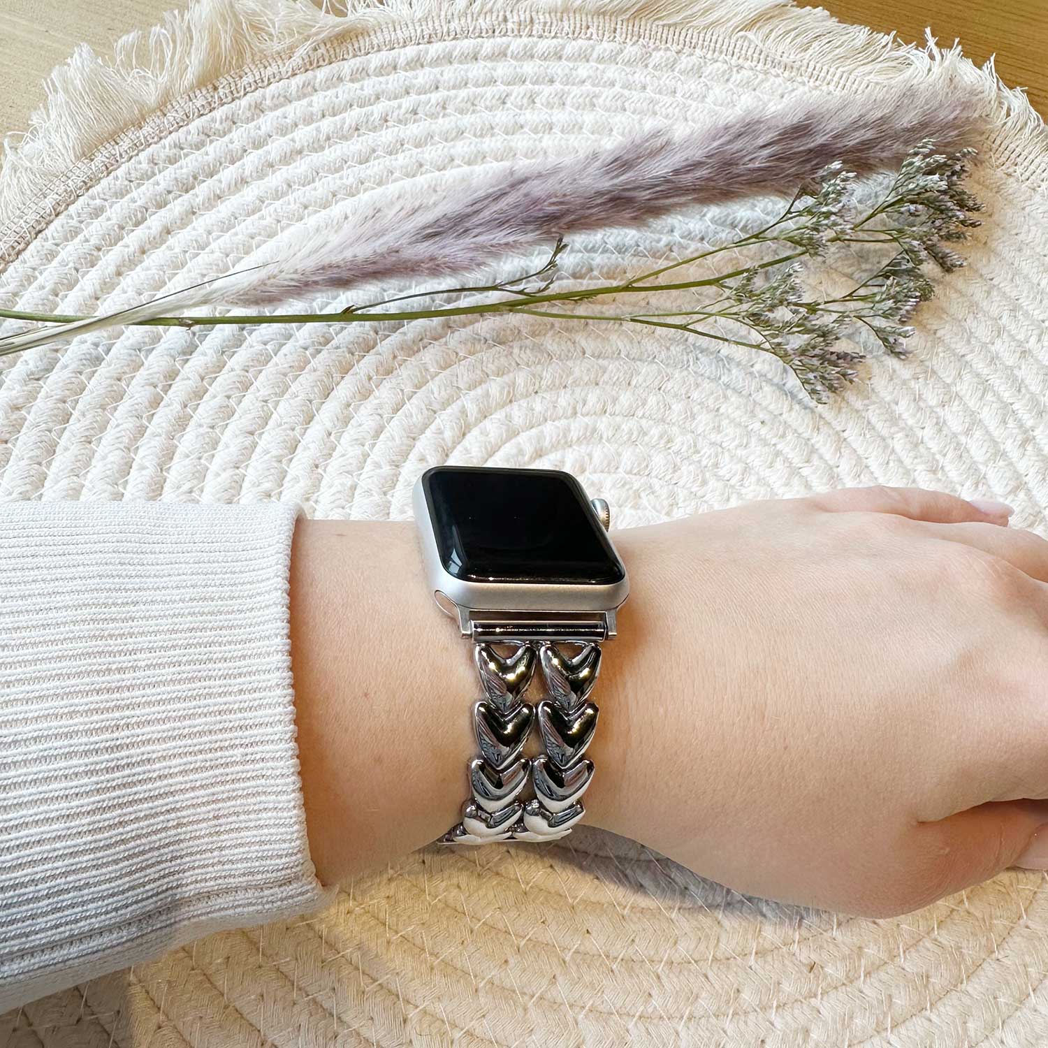 Apple Watch Heart Steel Link Strap - Silver