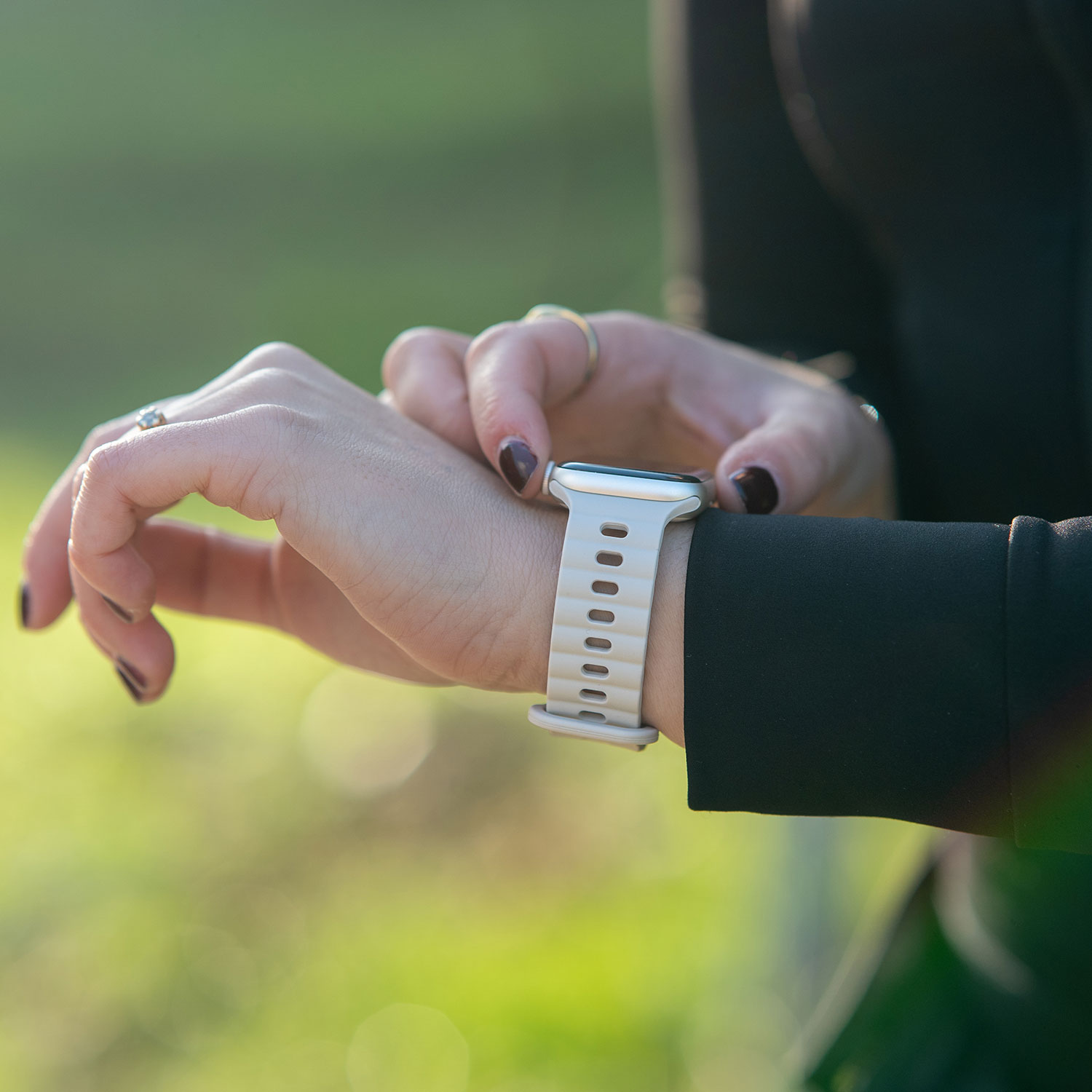 Apple Watch Silicone Wave Strap - White