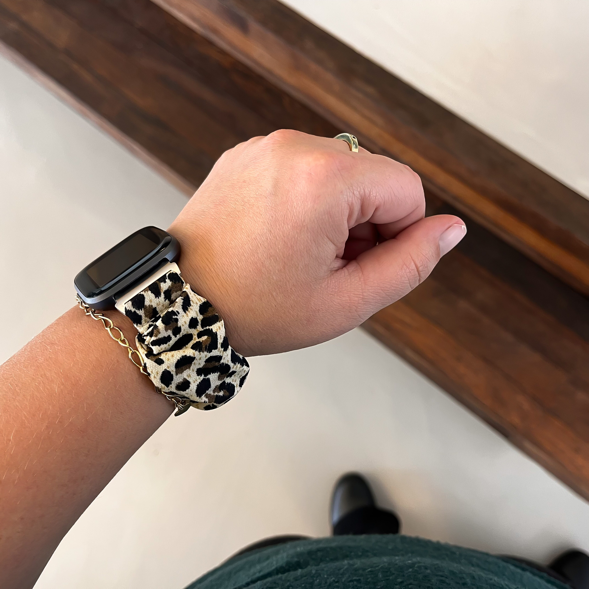 Fitbit Versa Nylon Scrunchie Strap - Panther