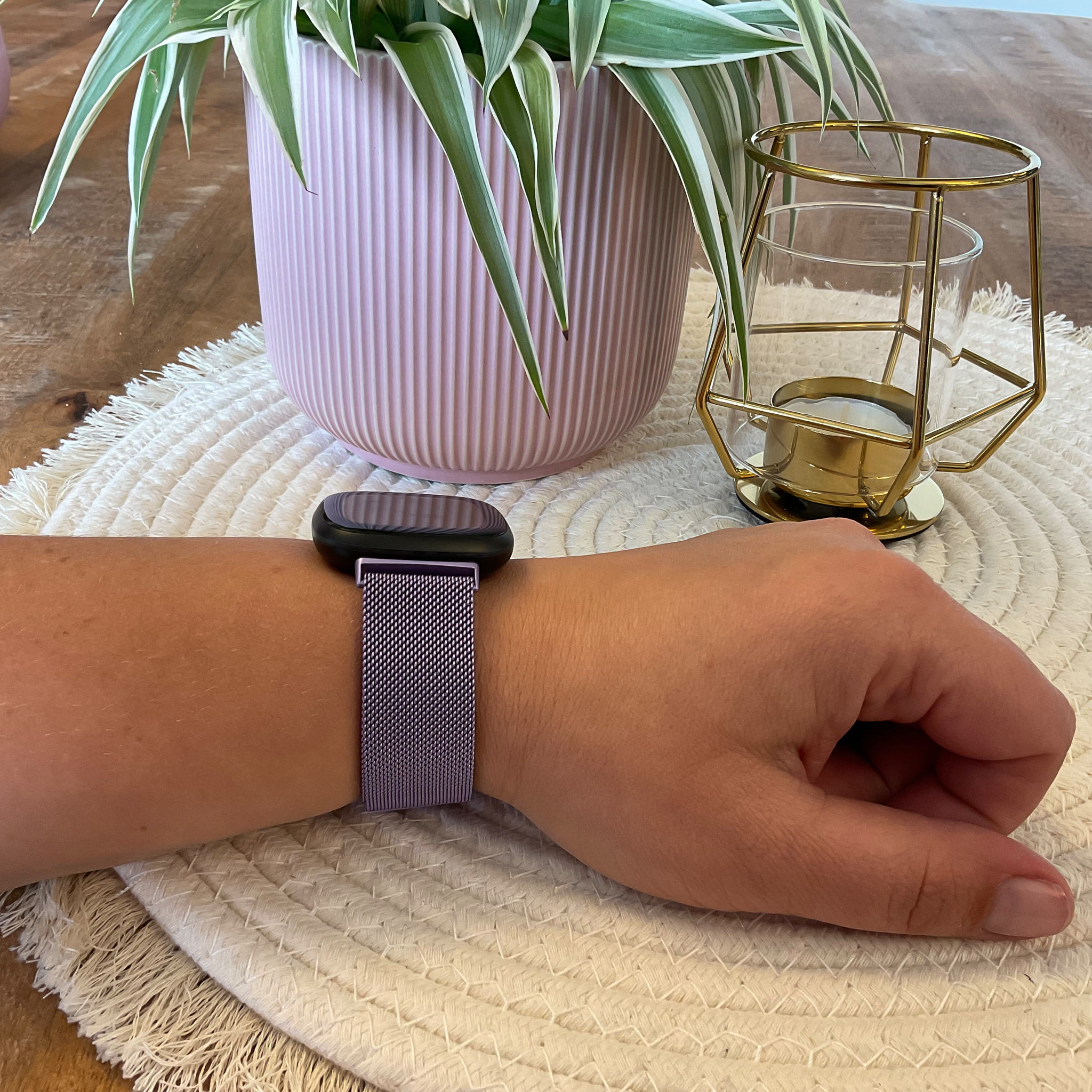 Fitbit Versa 3 / Sense Milanese Strap - Lavender